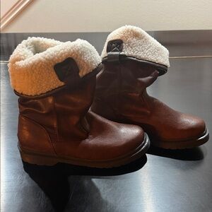 Lennox and Gray Rustic Range Women's Winter Boots New! Size 8 or 39 NWOT